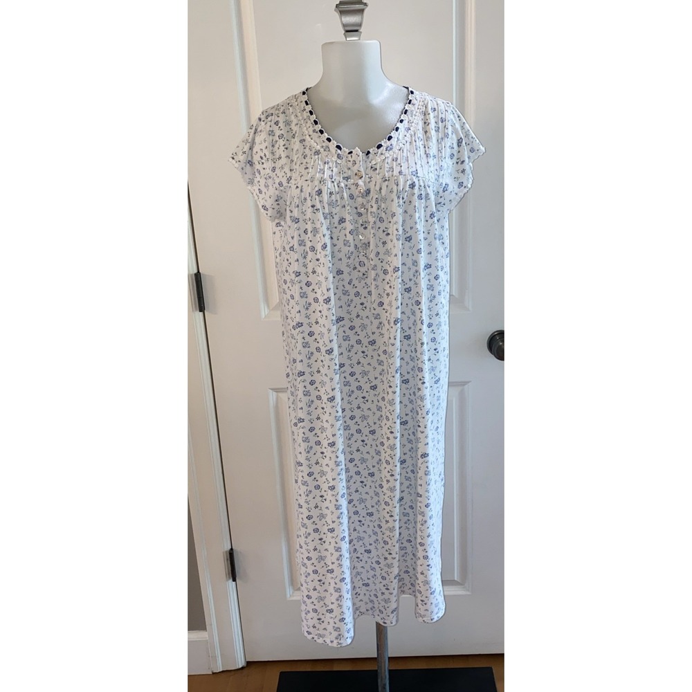 Eileen West Nightgown Size M Blue Floral Short Sleeve Lace Trim Button Front - Picture 1 of 11